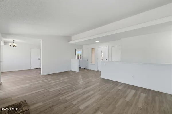 $420,000 | 17316 Sweetaire Avenue, Lancaster, CA 93535