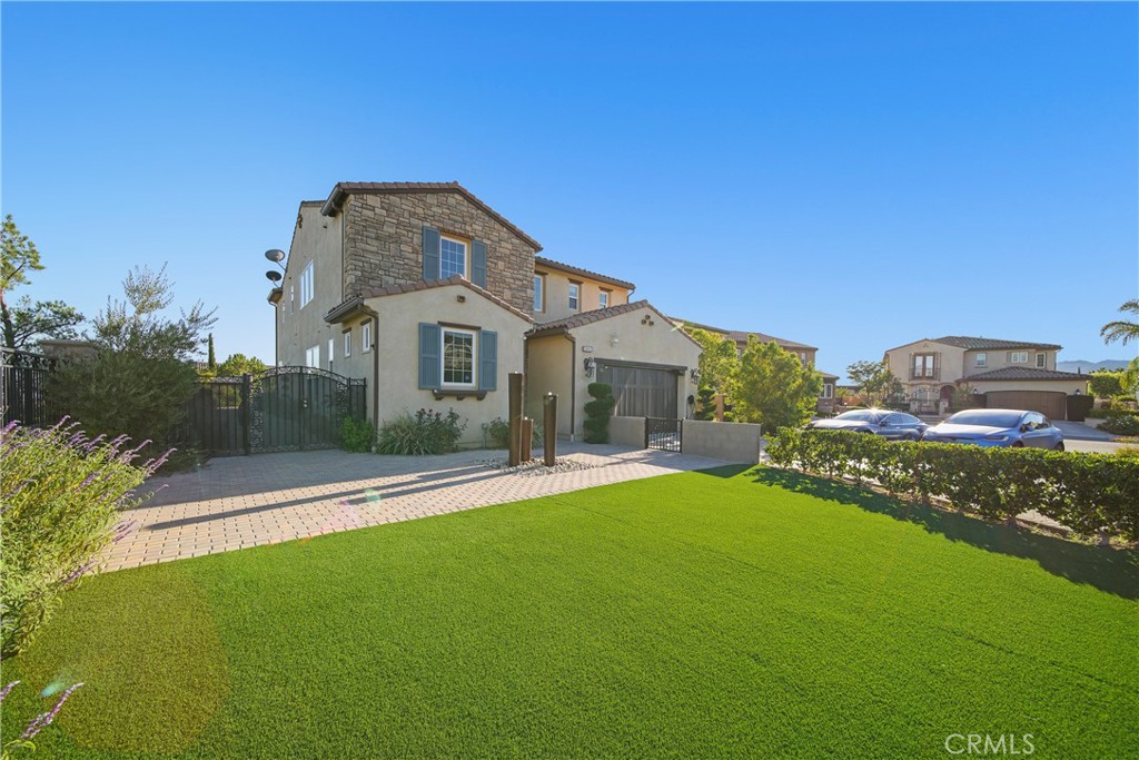 11662 North Ricasoli Way Porter Ranch, CA 91326 - Photo 4 of 75