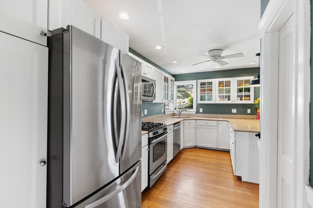 98 West Border Road Malden, MA 02148 - Photo 12 of 42 Gallery Image 12