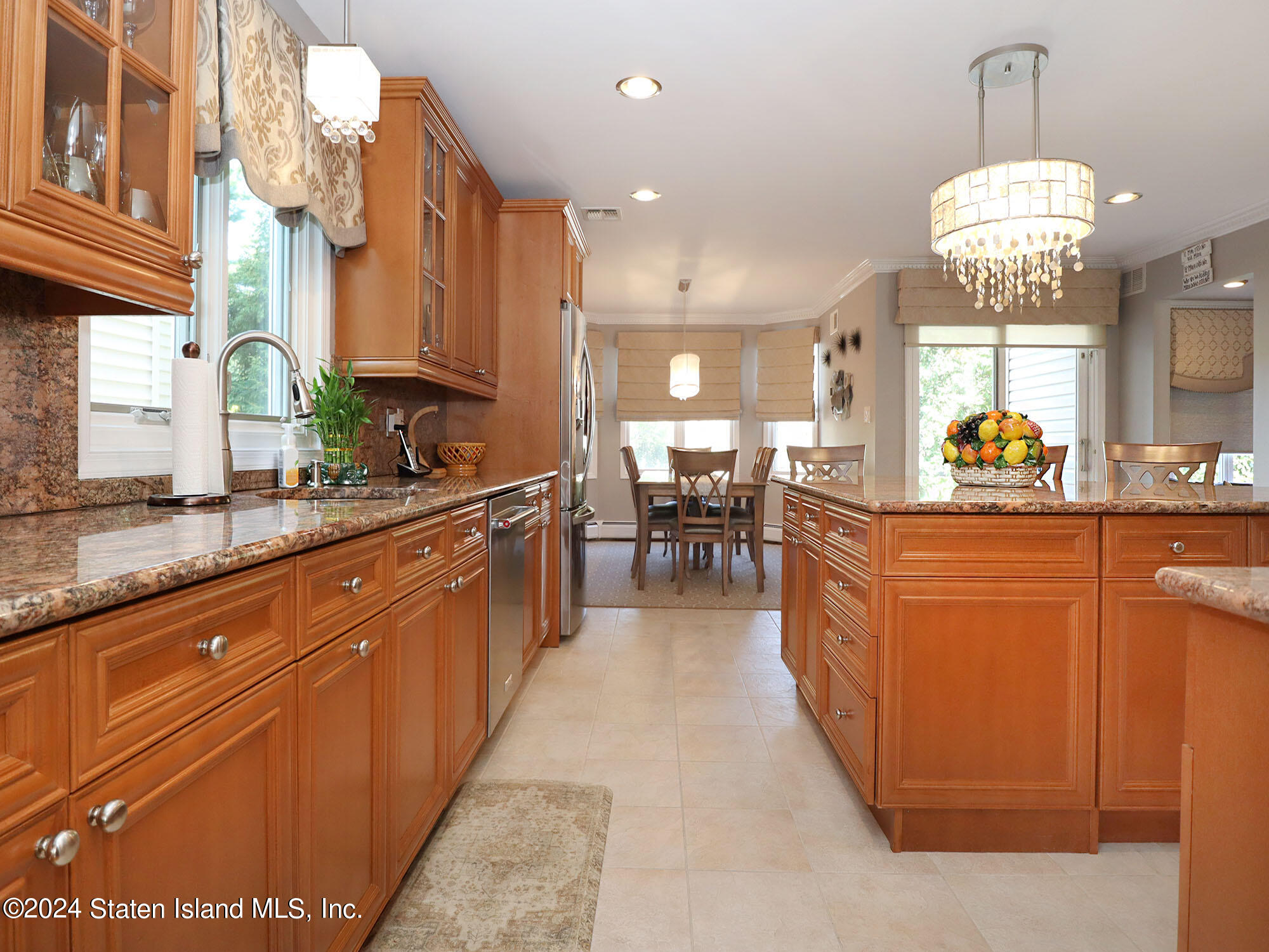 57 Everett Avenue Staten Island, NY 10309 - Photo 14 of 43 IMG_2052