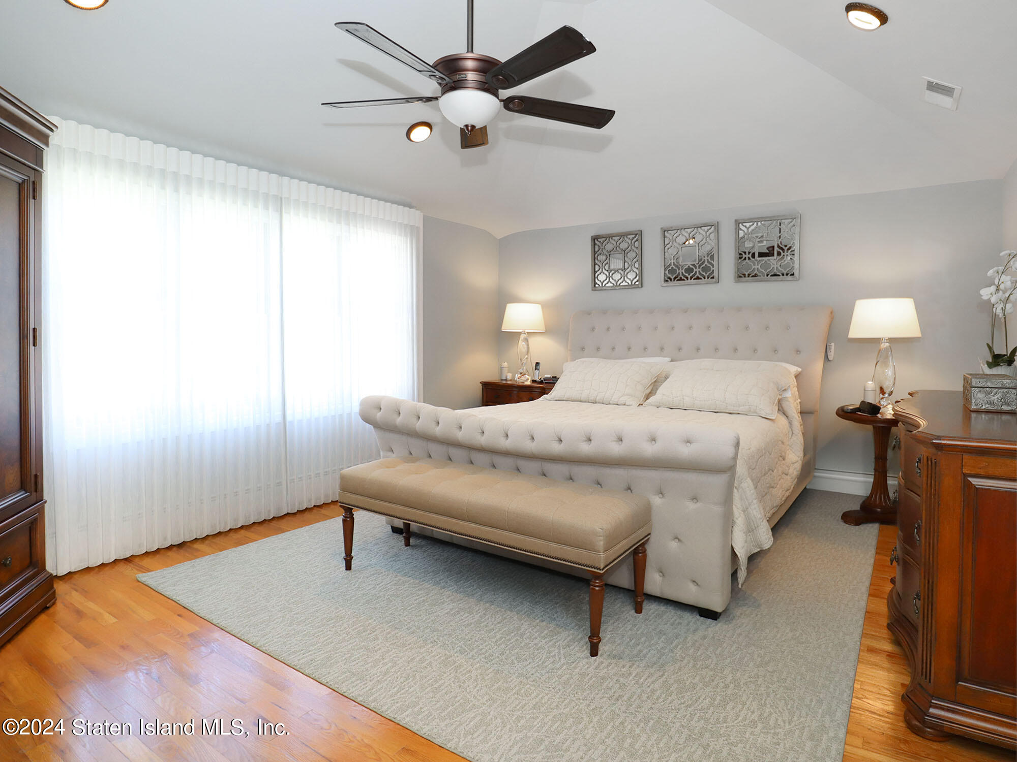 57 Everett Avenue Staten Island, NY 10309 - Photo 21 of 43 IMG_1968