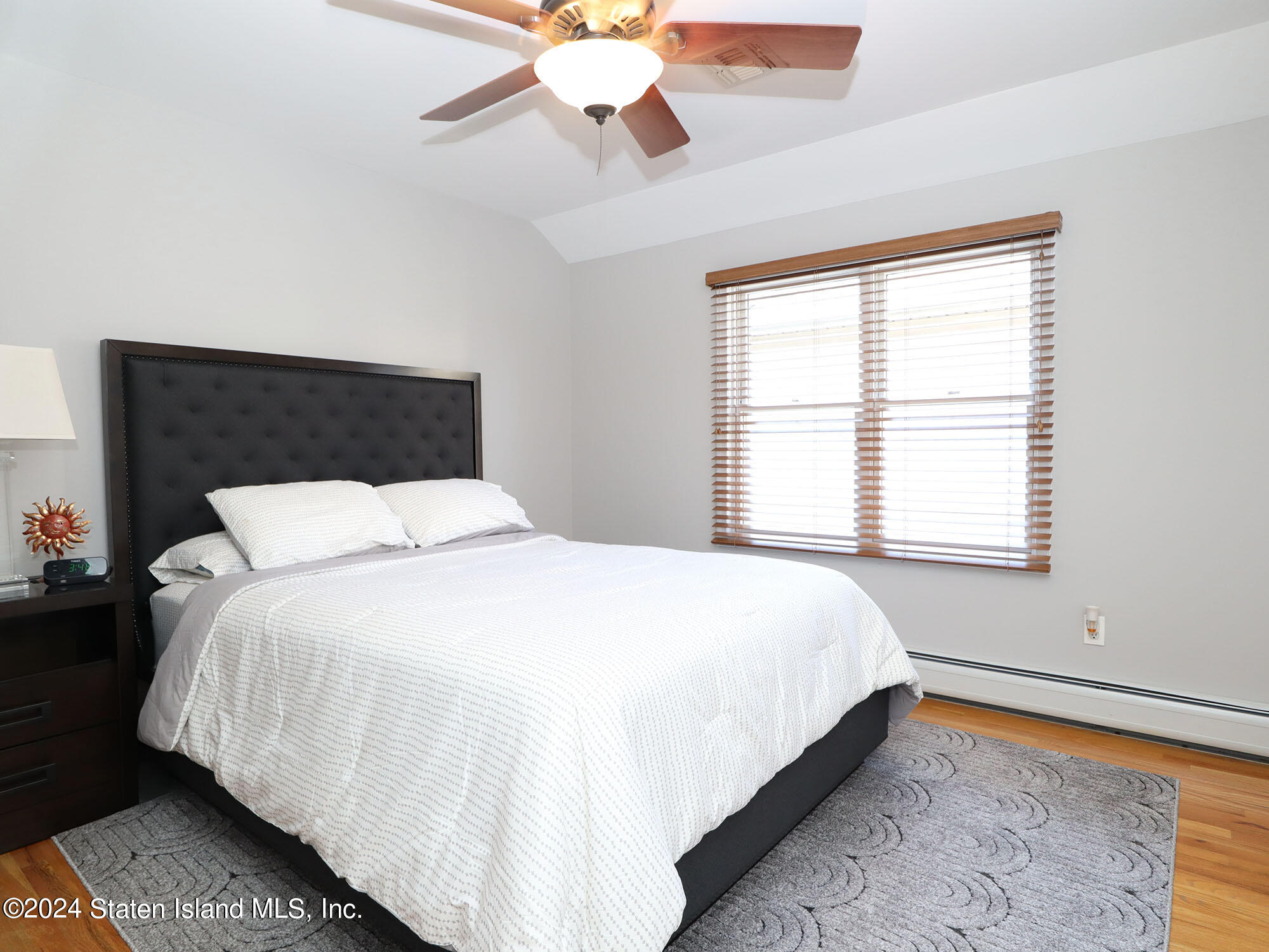 57 Everett Avenue Staten Island, NY 10309 - Photo 28 of 43 IMG_1976