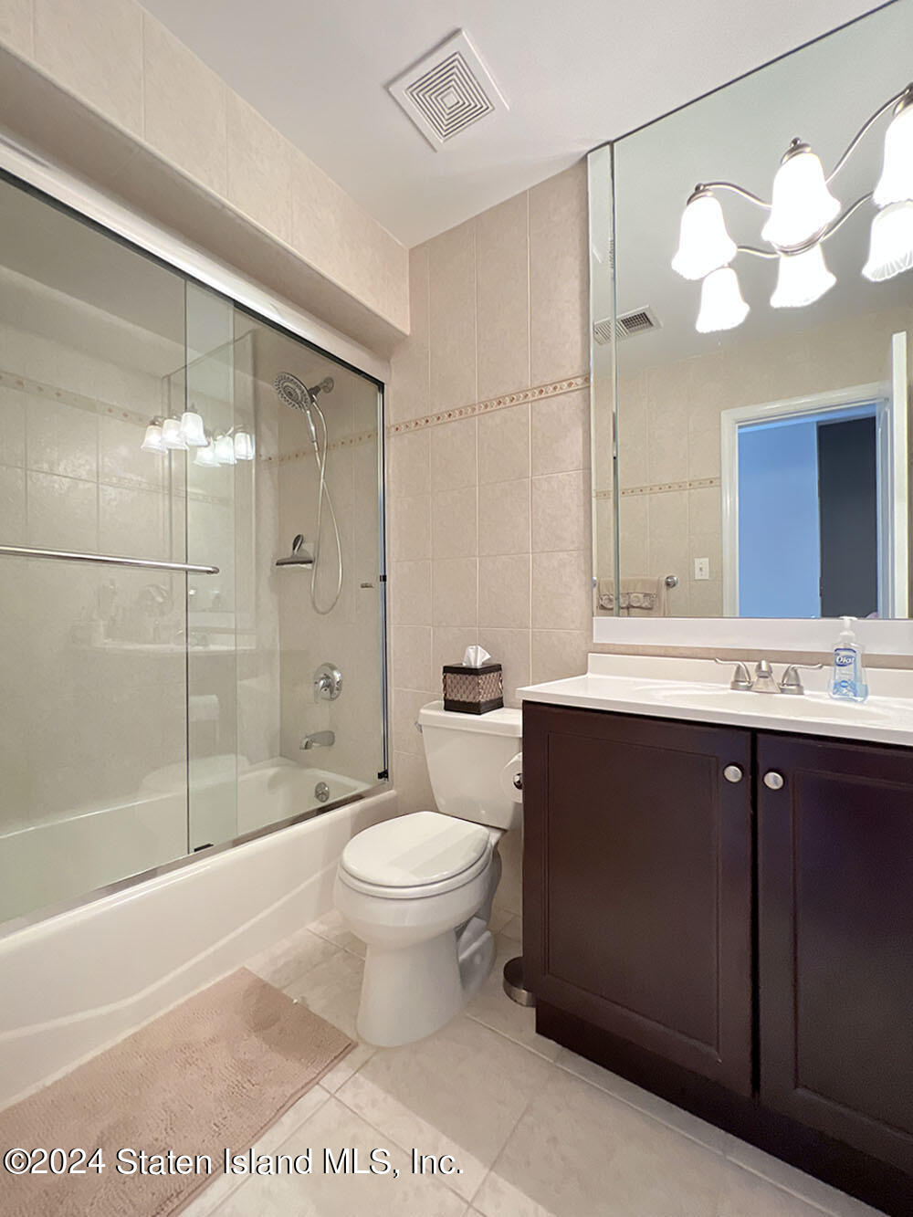 57 Everett Avenue Staten Island, NY 10309 - Photo 30 of 43 IMG_1368