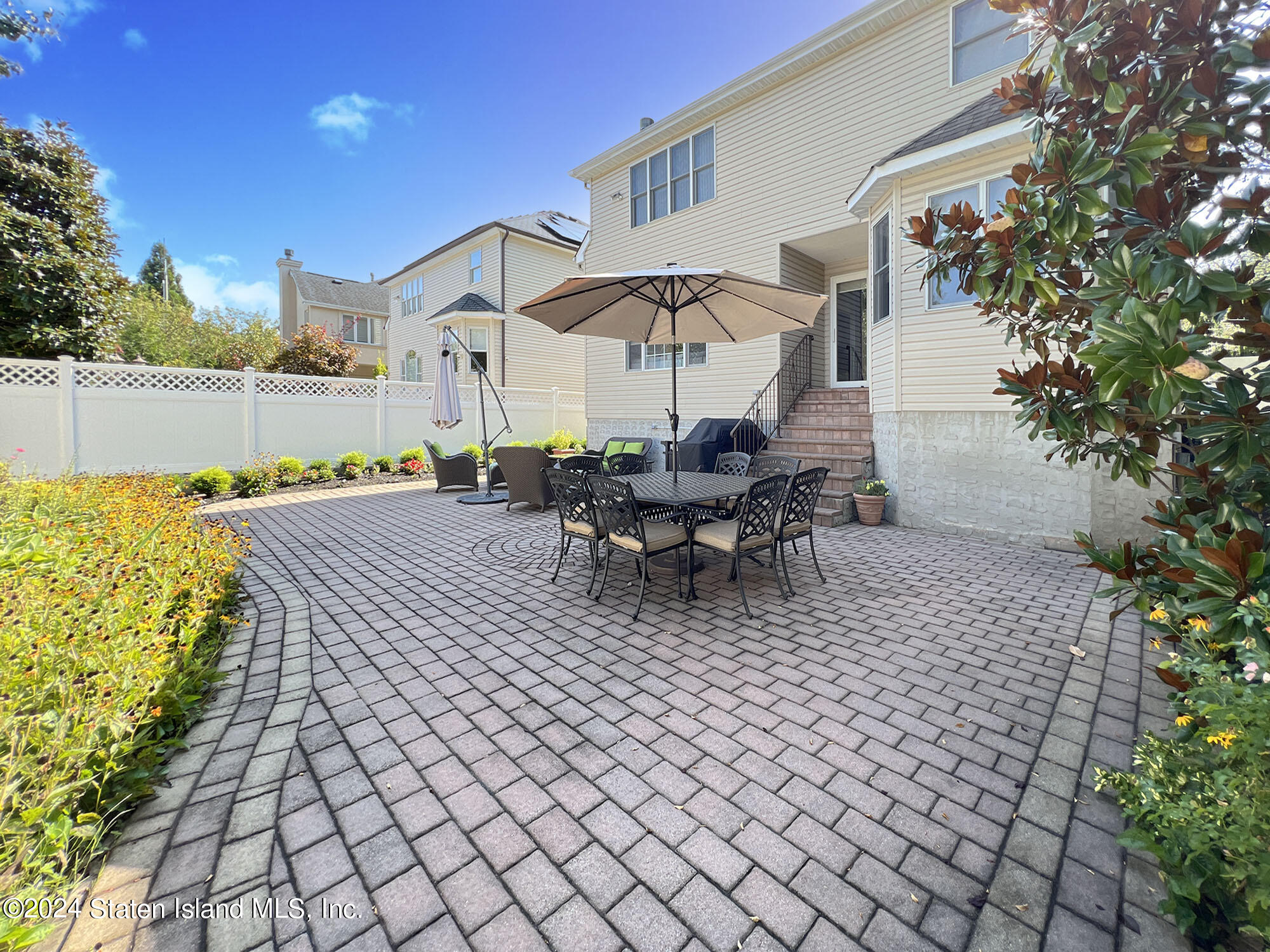 57 Everett Avenue Staten Island, NY 10309 - Photo 39 of 43 IMG_1347