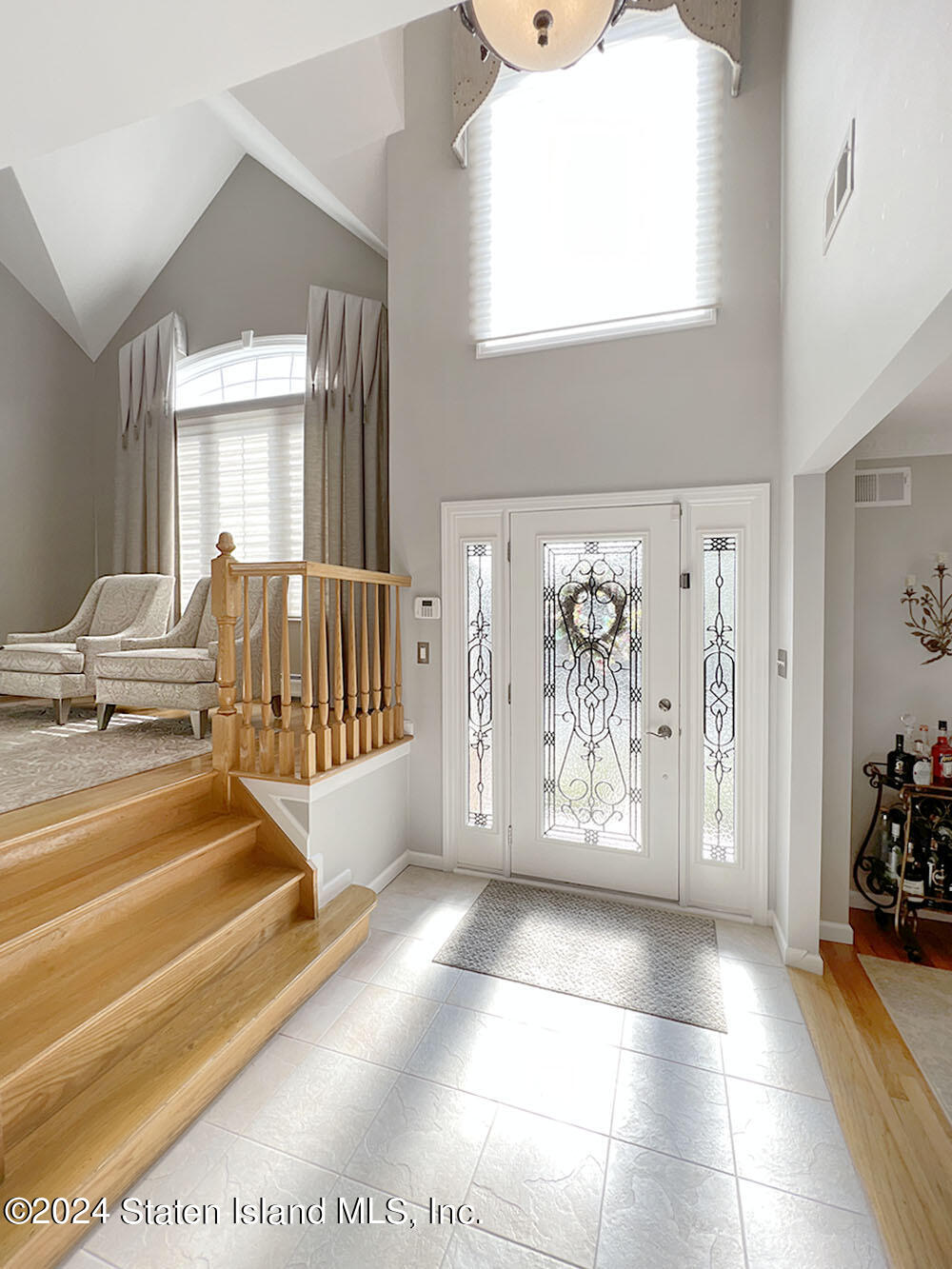 57 Everett Avenue Staten Island, NY 10309 - Photo 4 of 43 IMG_1388