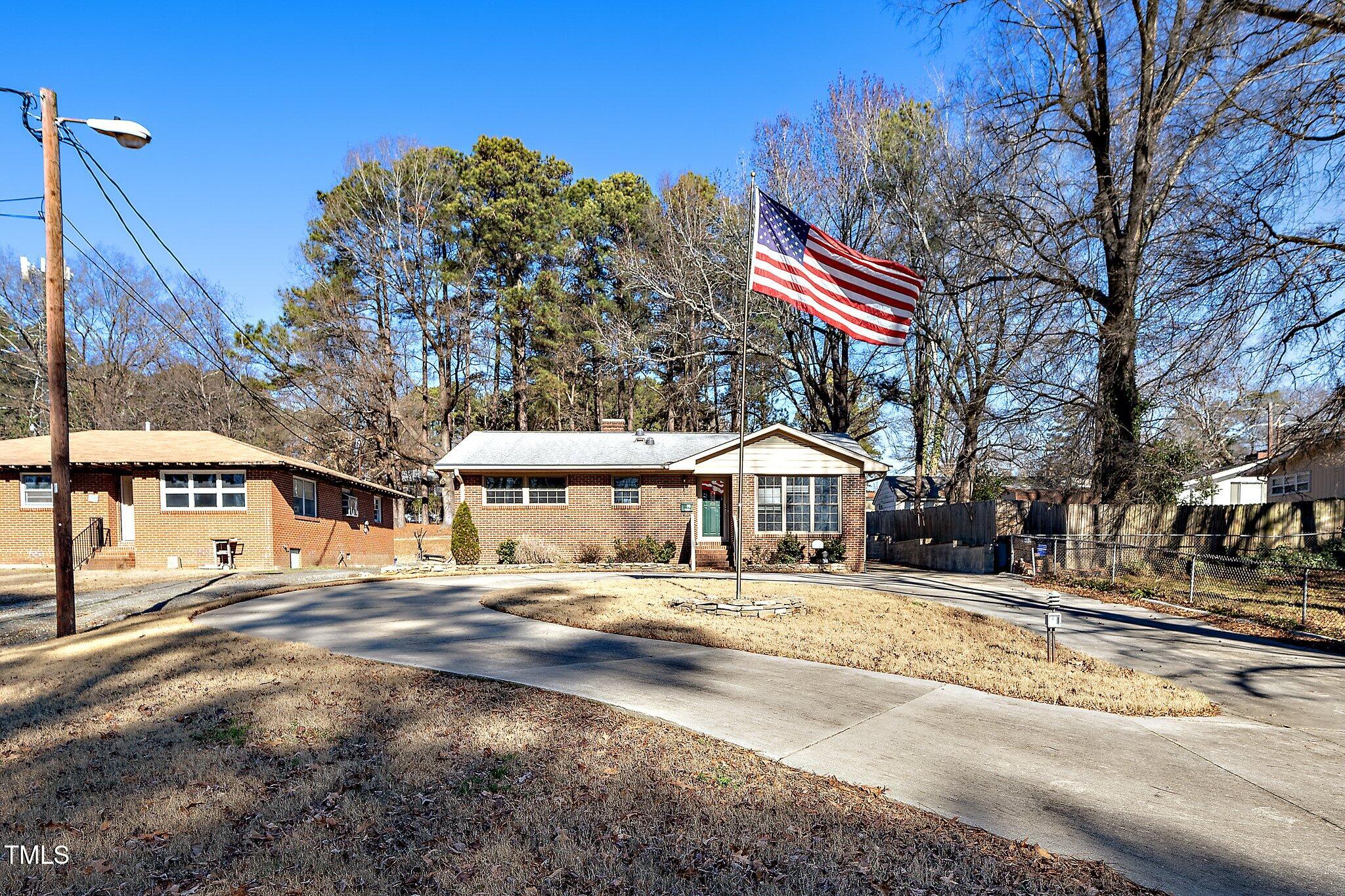 908 Ruby Street Durham, NC 27704 - Photo 7 of 30 6-web-or-mls-908 Ruby (29 of 29) copy