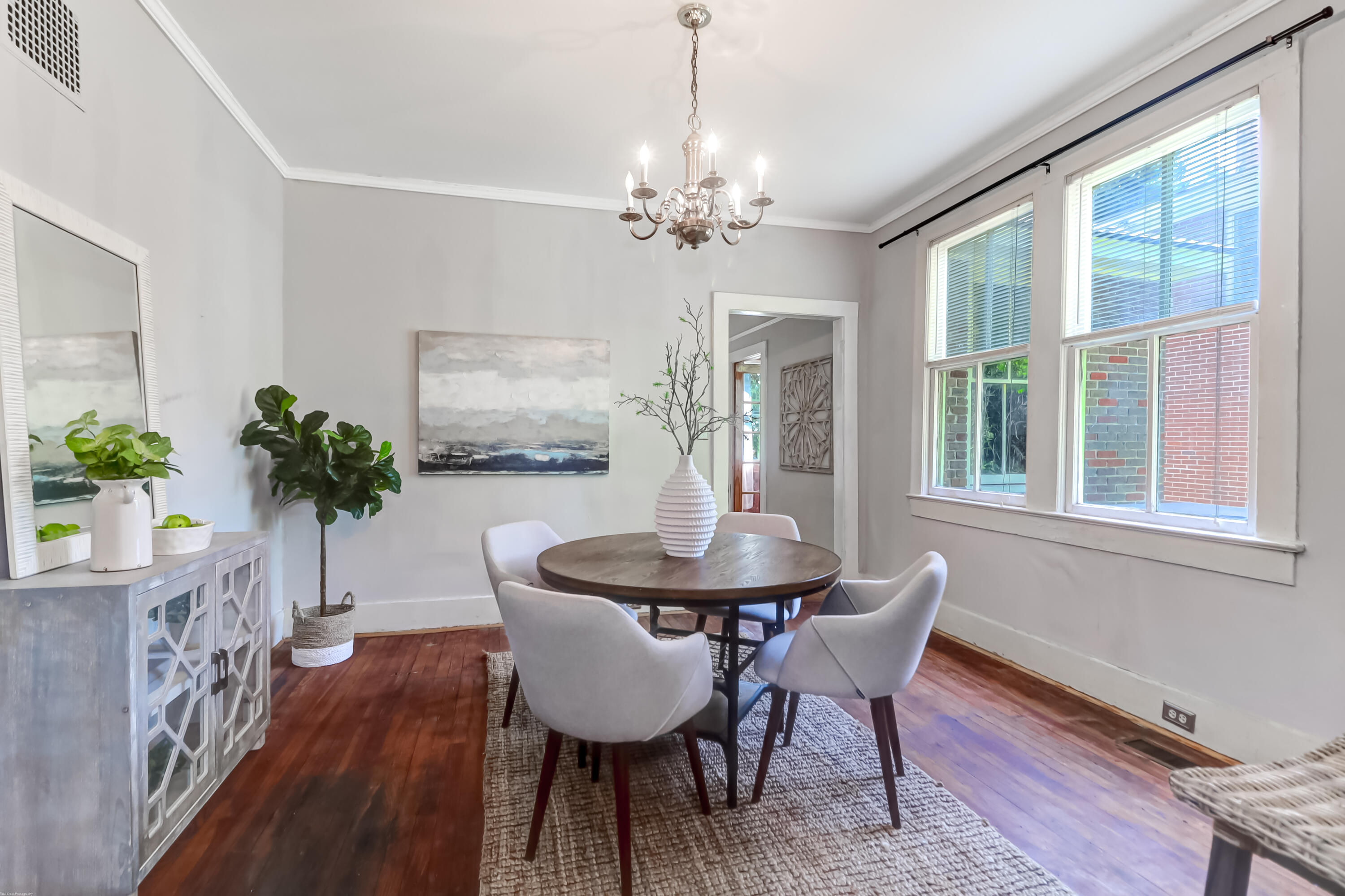 3 Riverside Drive Charleston, SC 29403 - Photo 9 of 22 Dining Room