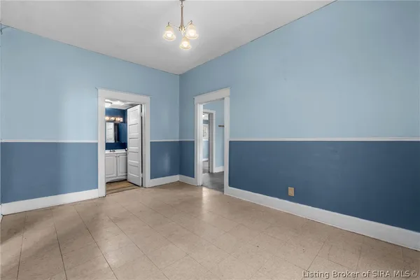 $159,900 | 1110 State Street, New Albany, IN 47150