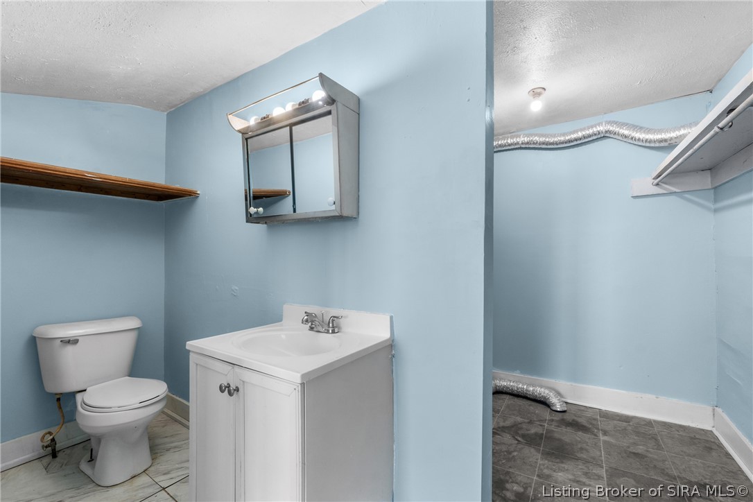 1110 State Street New Albany, IN 47150 - Photo 27 of 39