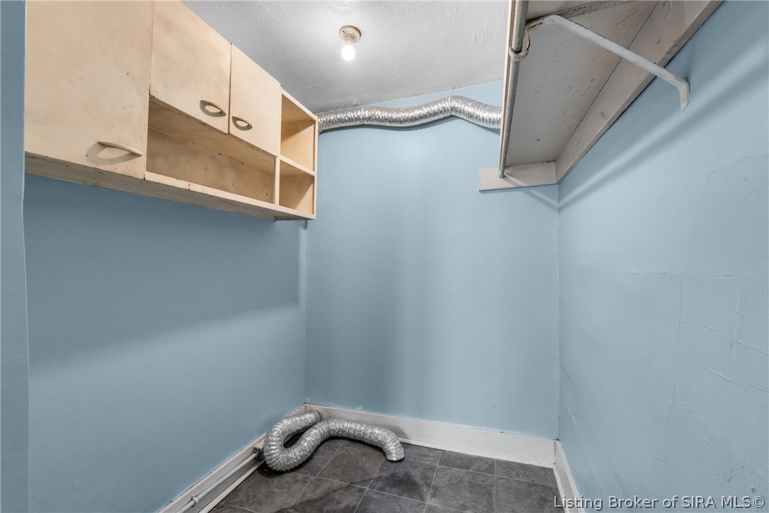 1110 State Street New Albany, IN 47150 - Photo 28 of 39