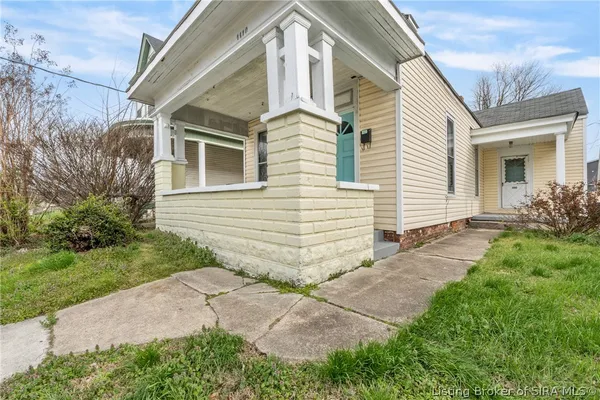 $159,900 | 1110 State Street, New Albany, IN 47150