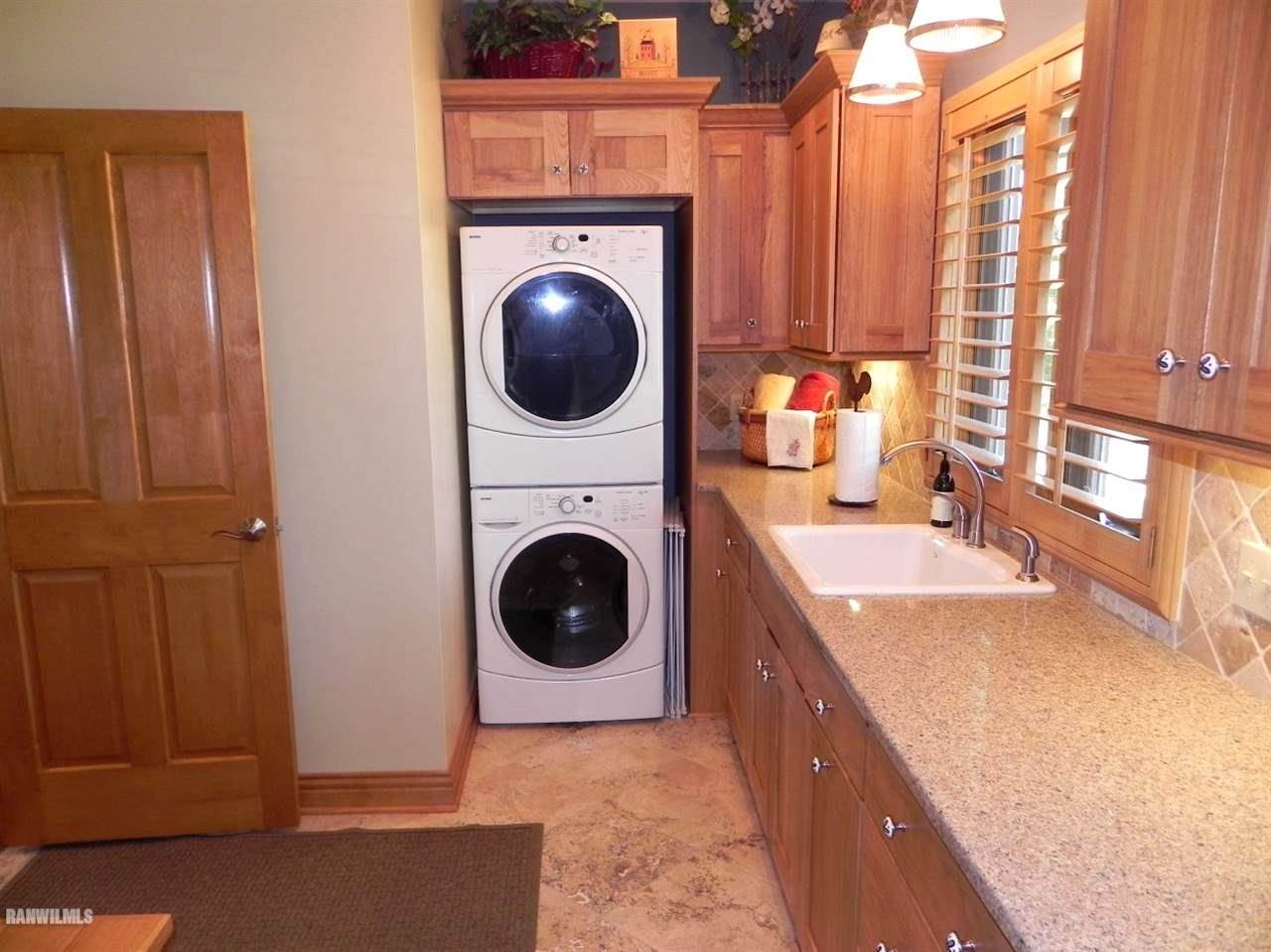 9354 South Derinda Road Elizabeth, IL 61028 - Photo 11 of 25 Gallery Image 11