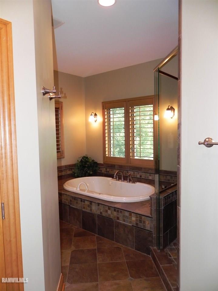 9354 South Derinda Road Elizabeth, IL 61028 - Photo 14 of 25 Gallery Image 14