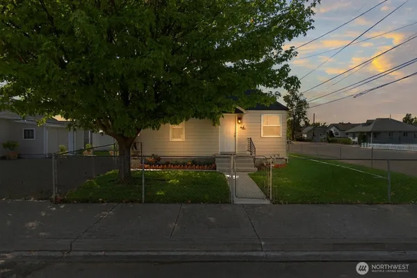 $410,000 | 1704 Walla Walla Avenue, Walla Walla, WA 99362