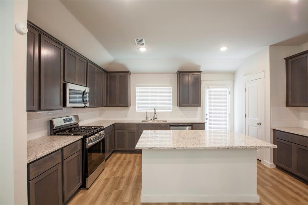 514 Weller Road McKinney, TX 75069 - Photo 13 of 39