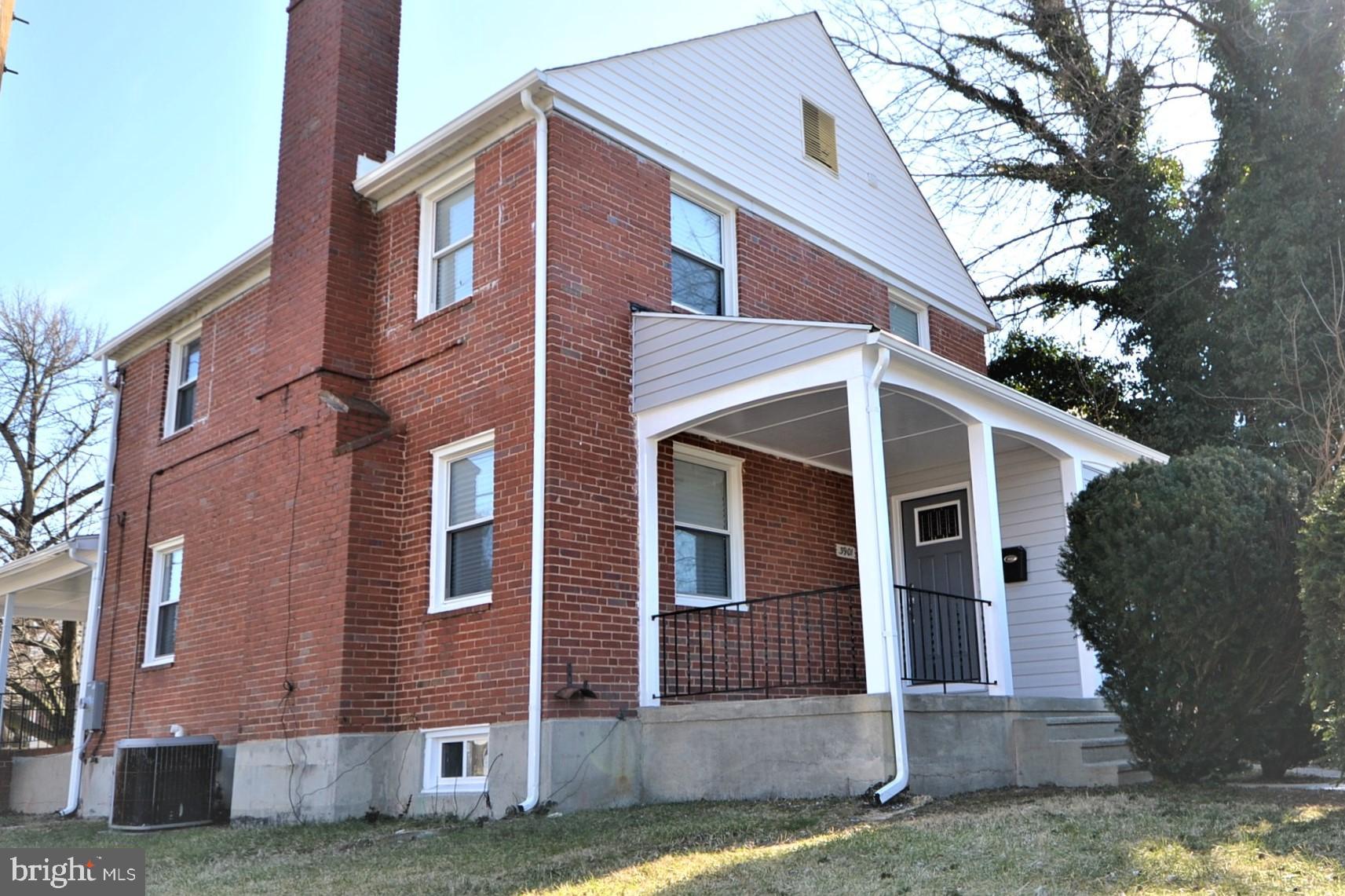 3901 Clarinth Road Baltimore, MD 21215 - Photo 1 of 39