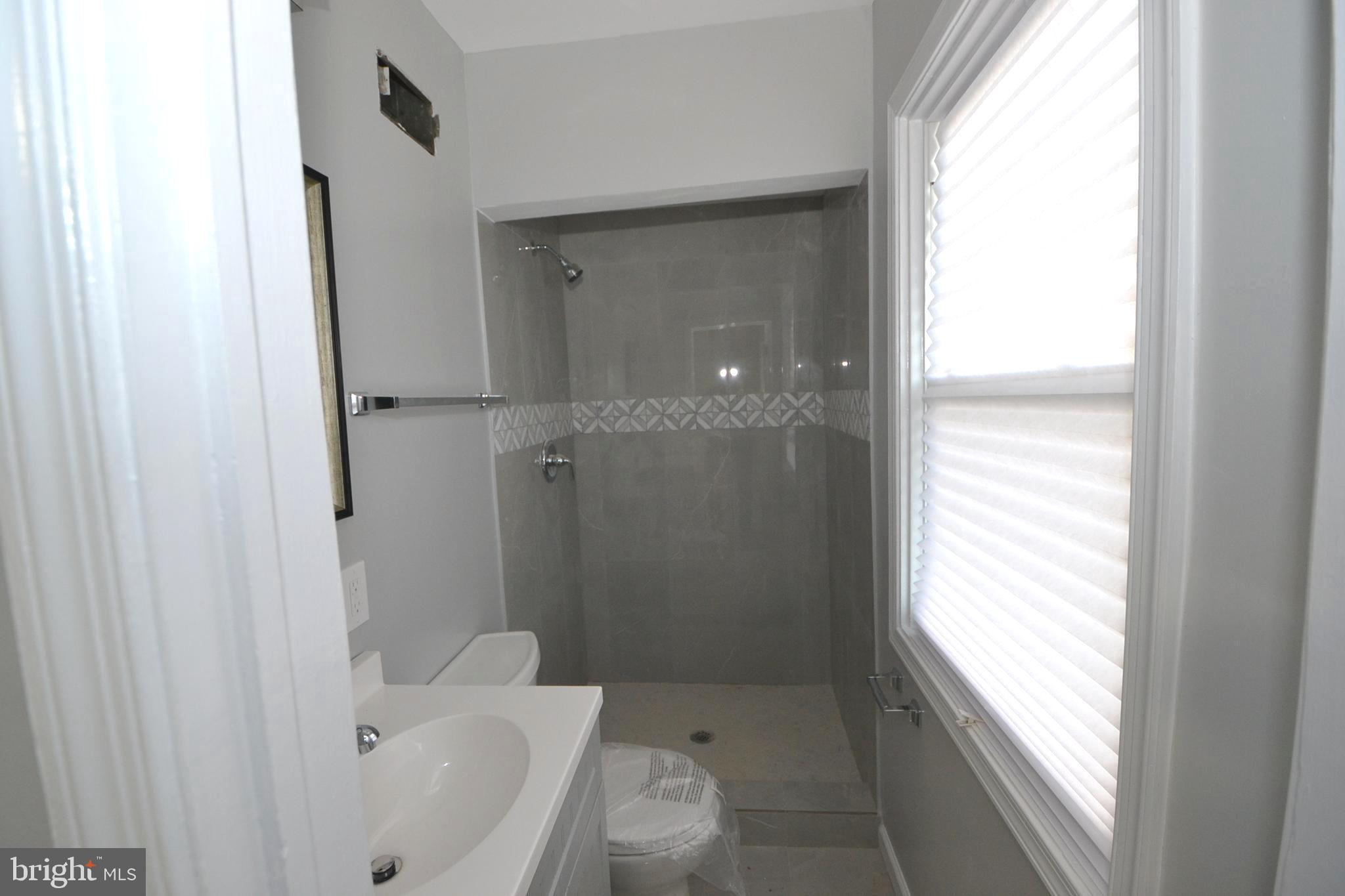 3901 Clarinth Road Baltimore, MD 21215 - Photo 24 of 39
