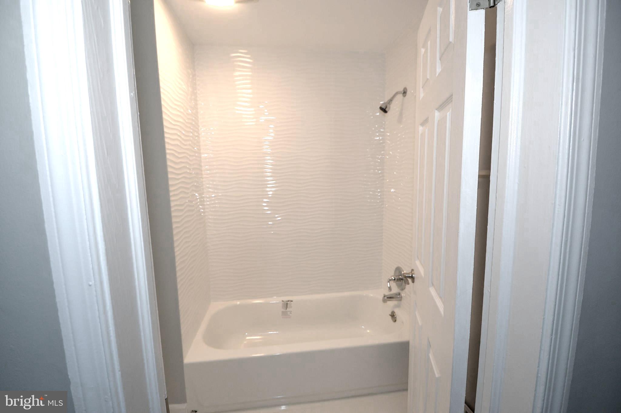 3901 Clarinth Road Baltimore, MD 21215 - Photo 27 of 39
