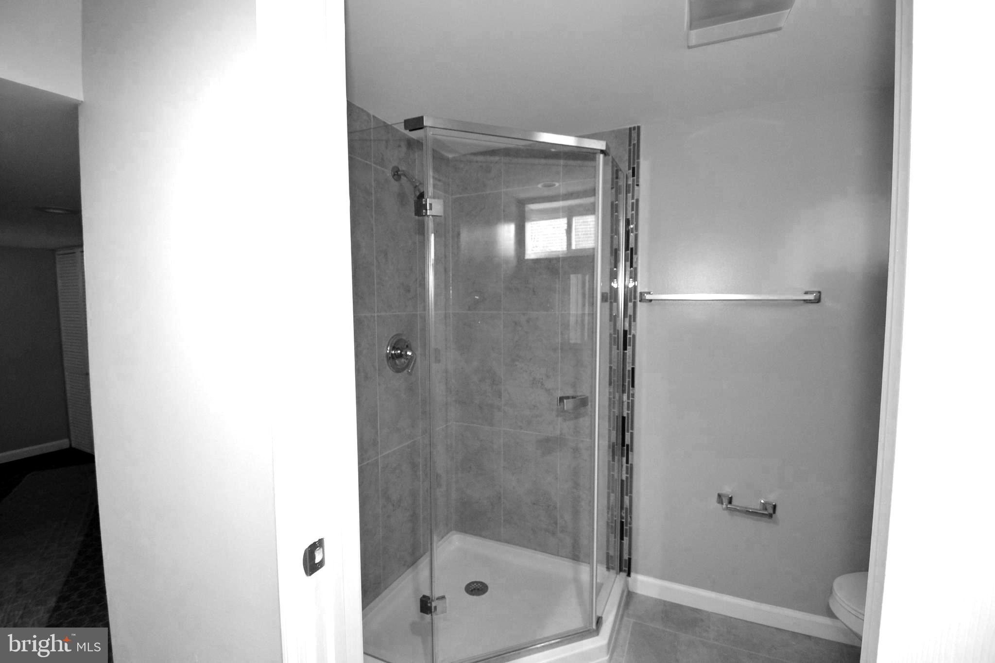 3901 Clarinth Road Baltimore, MD 21215 - Photo 33 of 39