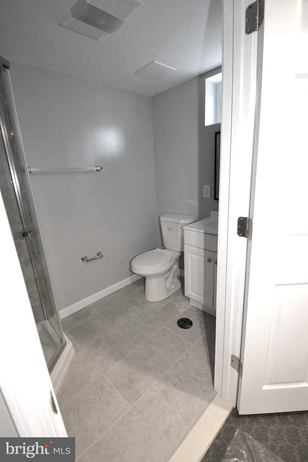 3901 Clarinth Road Baltimore, MD 21215 - Photo 34 of 39