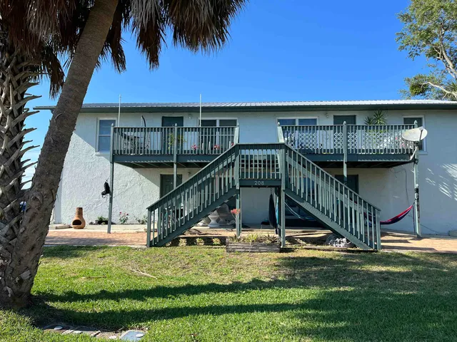 $1,600 | 208 Arricola Avenue, Unit B, St. Augustine, FL 32080