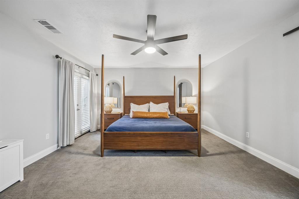 8043 Moss Meadows Drive Dallas, TX 75231 - Photo 16 of 28