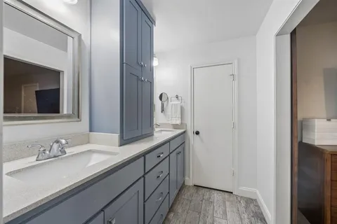 $650,000 | 8043 Moss Meadows Drive, Dallas, TX 75231