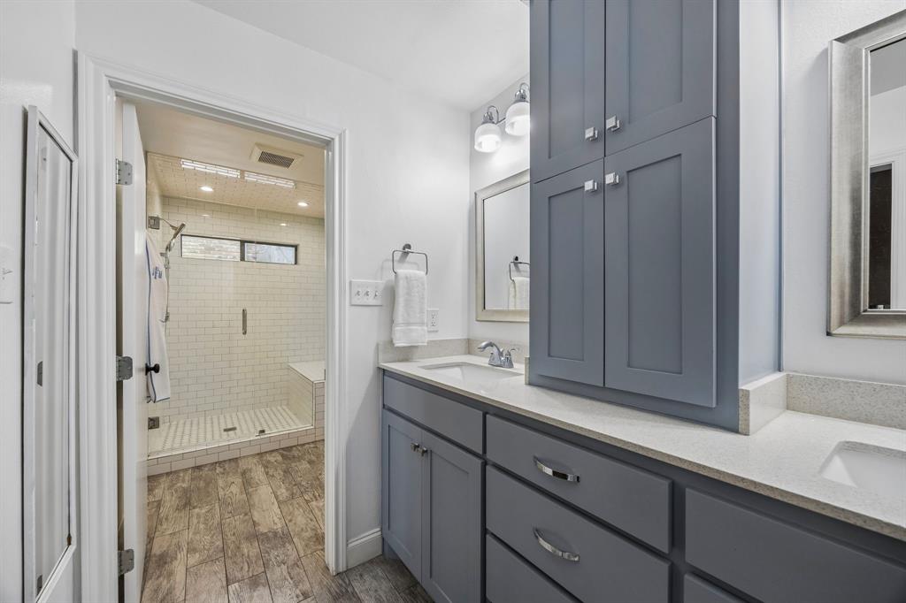 8043 Moss Meadows Drive Dallas, TX 75231 - Photo 18 of 28