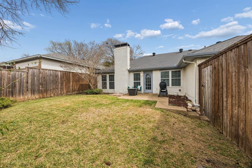 8043 Moss Meadows Drive Dallas, TX 75231 - Photo 24 of 28