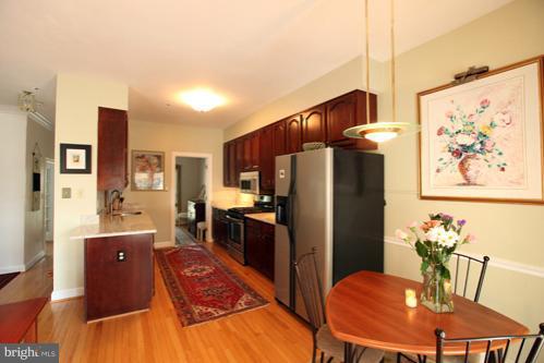 438 Tschiffely Square Road Gaithersburg, MD 20878 - Photo 6 of 12 Interior (General)
