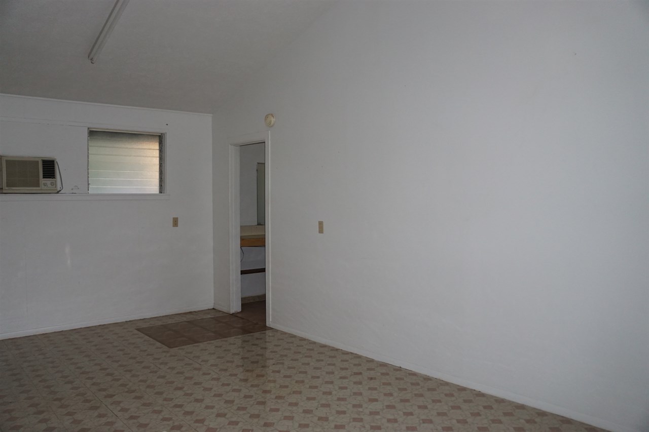 440 Mikioi Place Kihei, HI 96753 - Photo 26 of 28 a view of an empty room