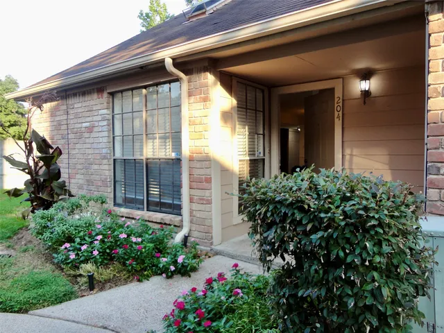 $188,900 | 6700 Richardson Road, Unit 204, Houston, TX 77069