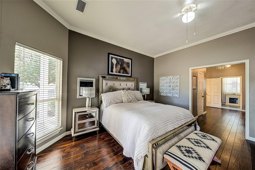 10609 Jackson Road Krum, TX 76249 - Photo 12 of 38