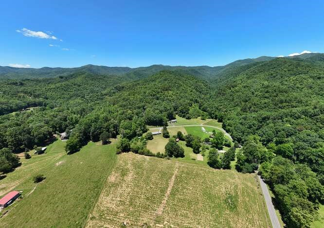 321 Tatham Gap Road Andrews, NC 28901 - Photo 41 of 45 Gallery Image 41