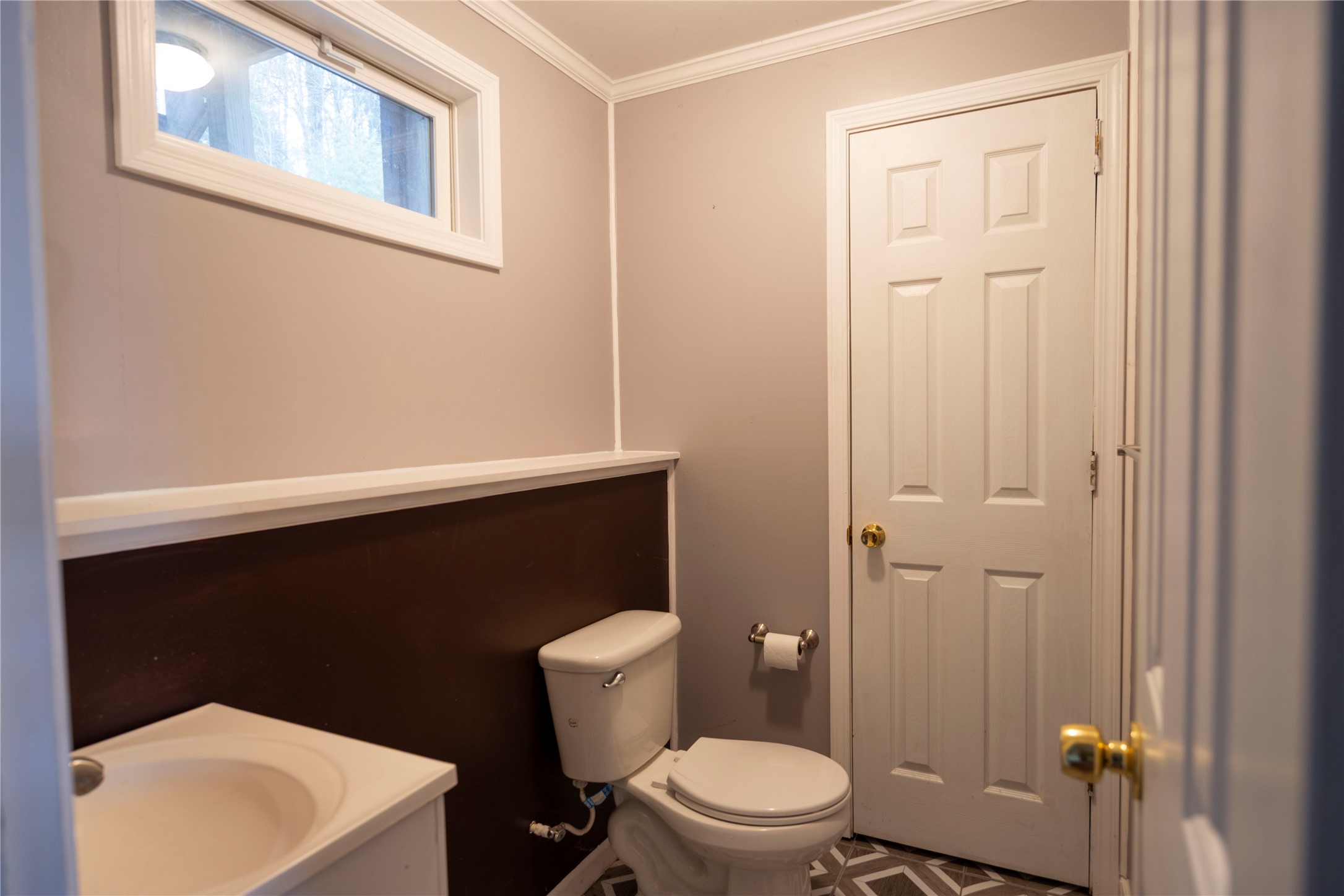 2320 Airport Road Johnson City, NY 13790 - Photo 19 of 46