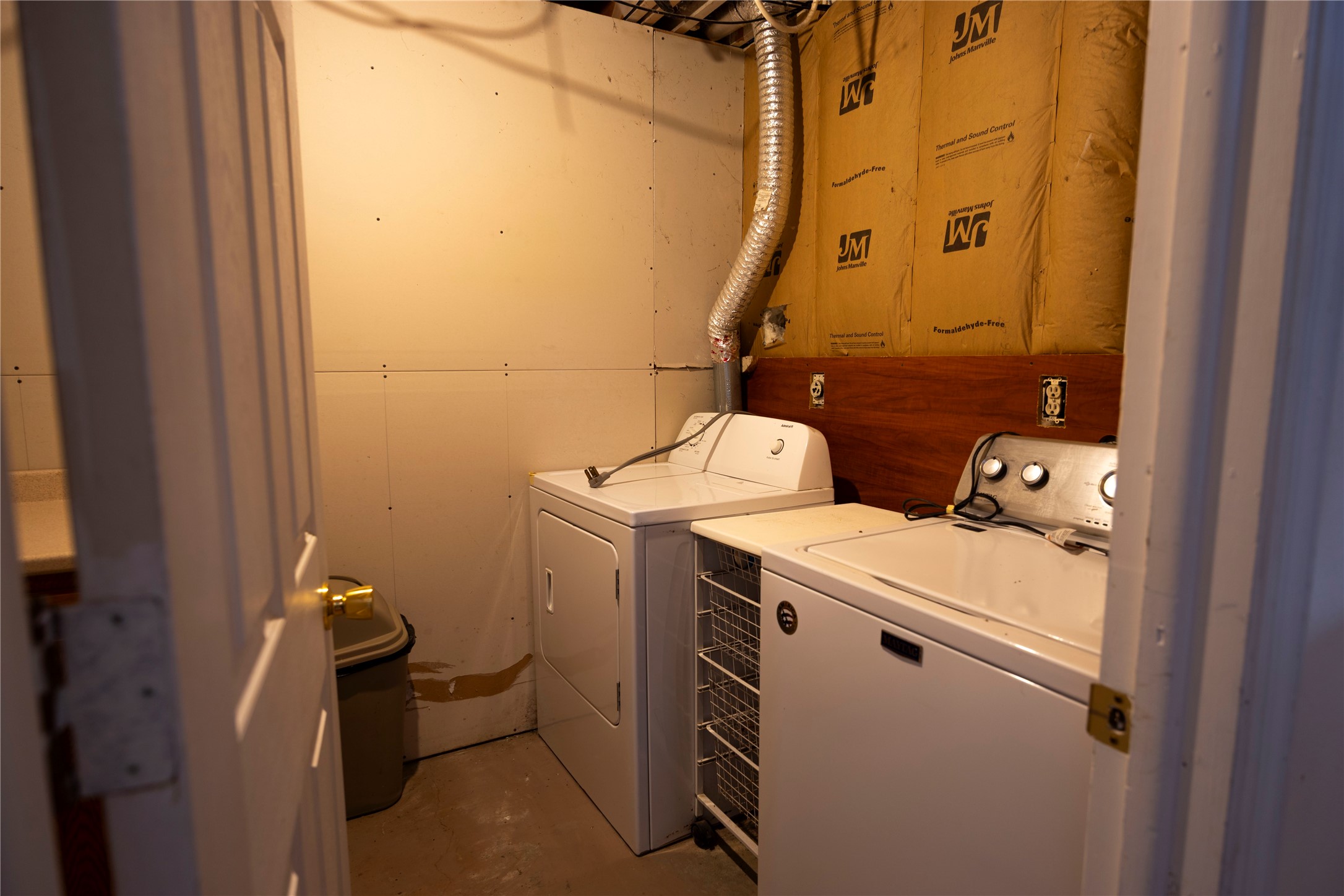 2320 Airport Road Johnson City, NY 13790 - Photo 20 of 46