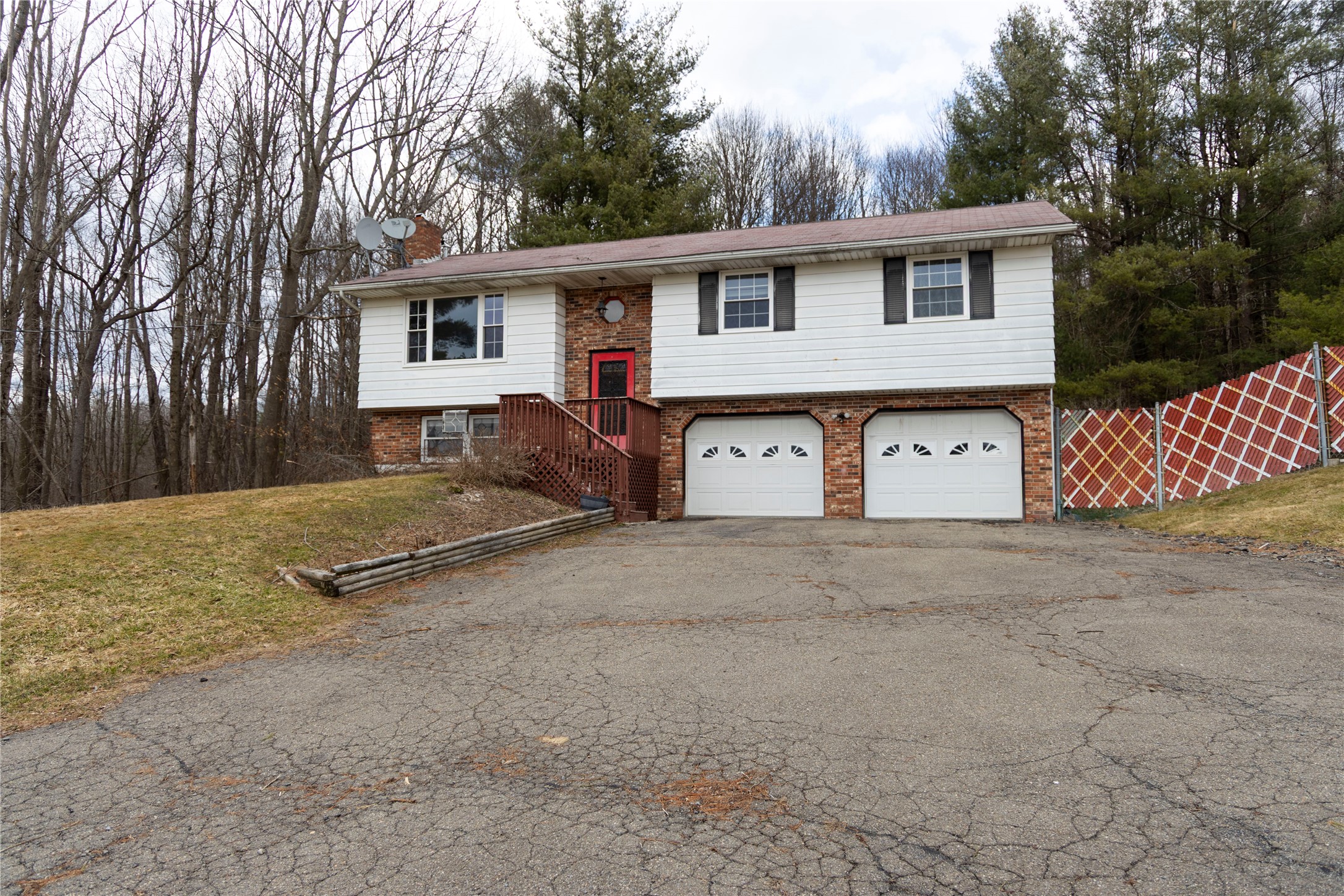 2320 Airport Road Johnson City, NY 13790 - Photo 2 of 46