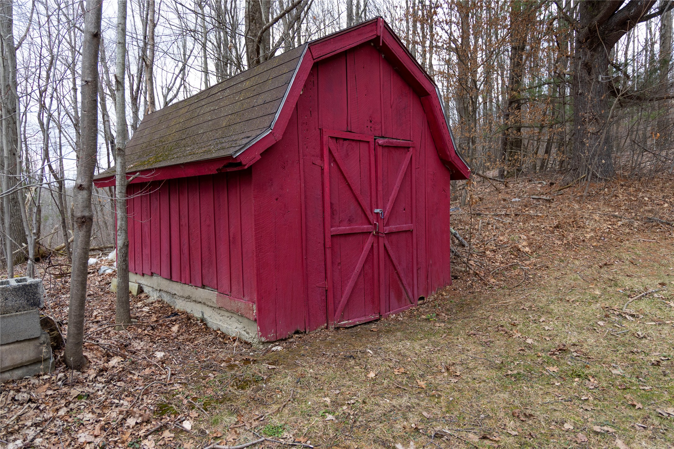 2320 Airport Road Johnson City, NY 13790 - Photo 32 of 46