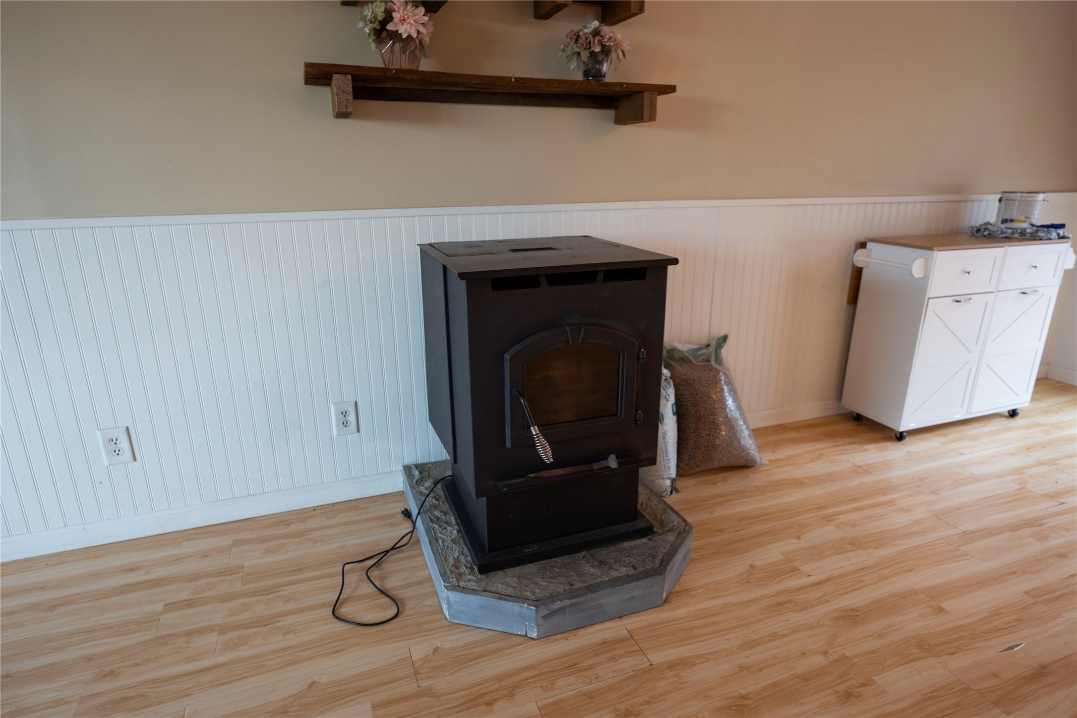 2320 Airport Road Johnson City, NY 13790 - Photo 7 of 46