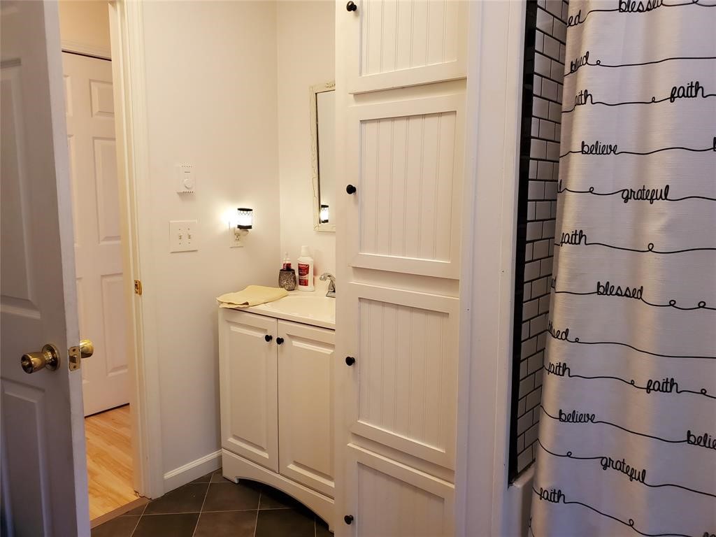 2320 Airport Road Johnson City, NY 13790 - Photo 9 of 46