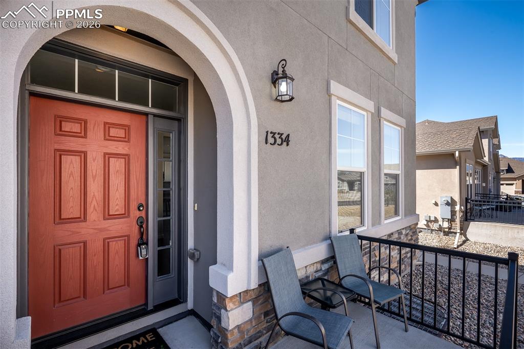 1334 Promontory Crest View Colorado Springs, CO 80921 - Photo 2 of 49