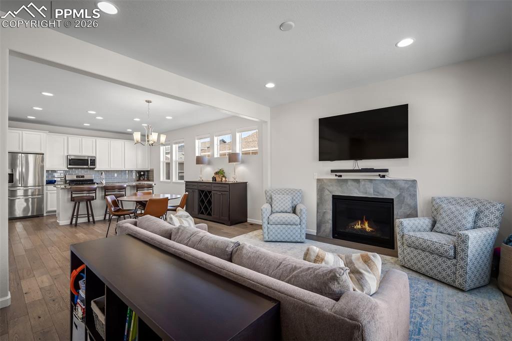 1334 Promontory Crest View Colorado Springs, CO 80921 - Photo 8 of 49