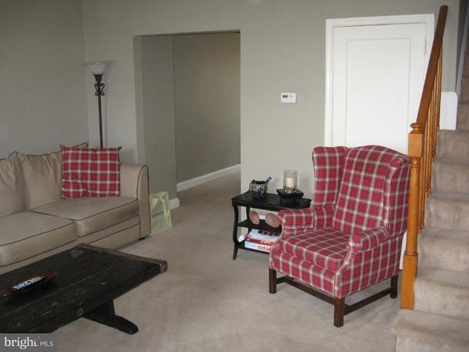 2205 Hawthorne Road Middle River, MD 21220 - Photo 3 of 22 Living Room