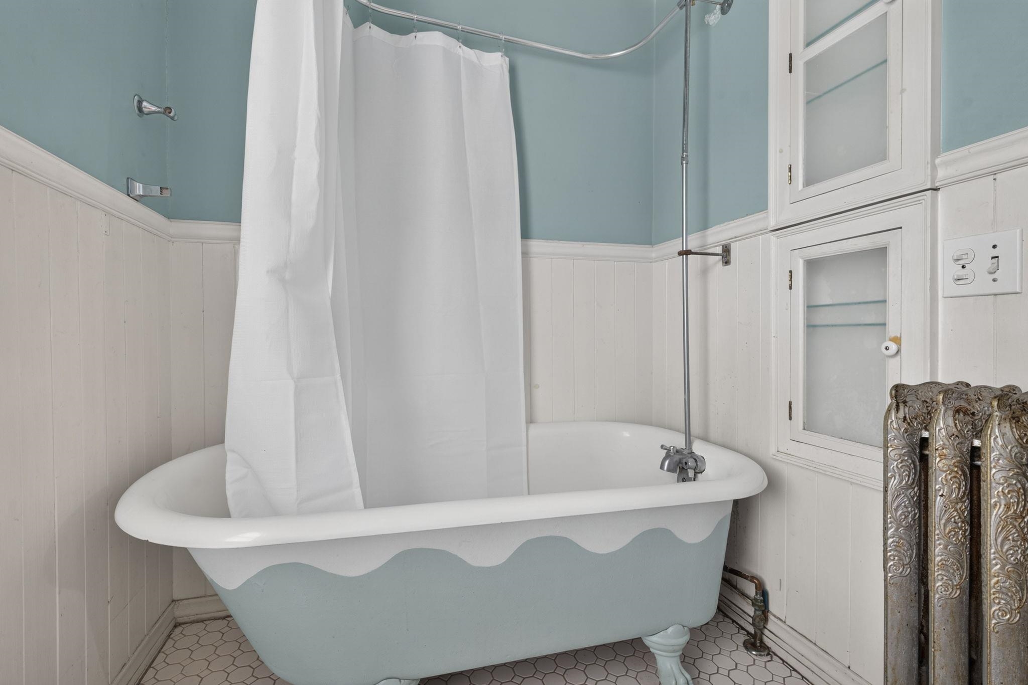414 Walnut Street Manchester, NH 03104 - Photo 23 of 54