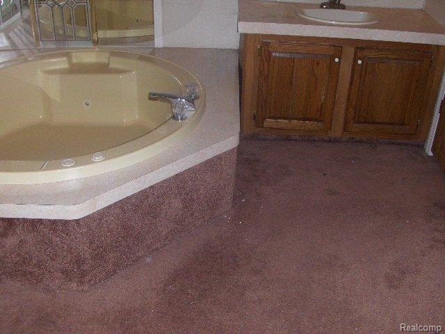 17257 Inkster Road Romulus, MI 48174 - Photo 6 of 16 HPIM1487