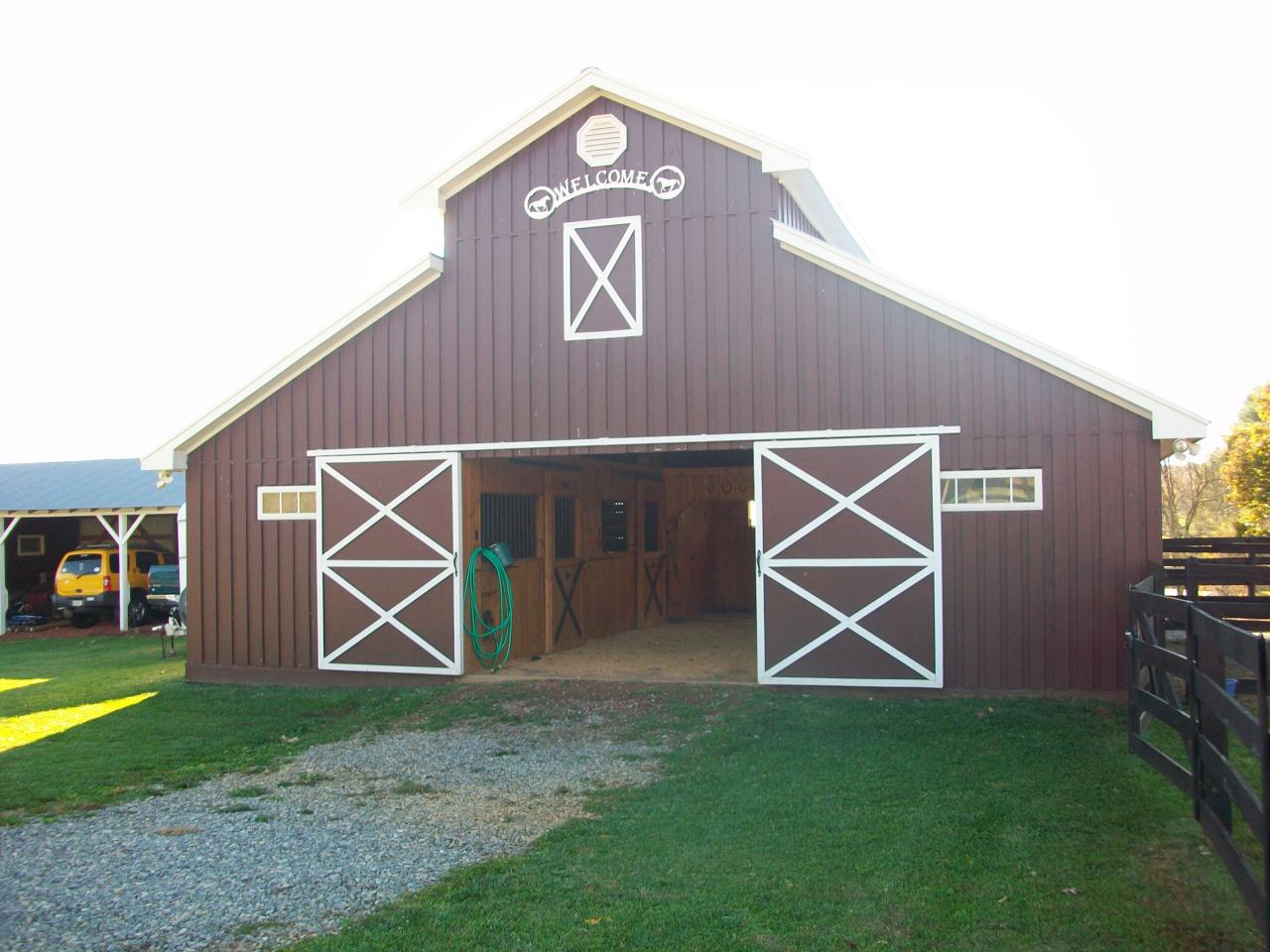 1430 Daniels Run Road Northeast Check, VA 24072 - Photo 4 of 20 Horse barn