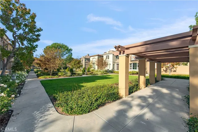 a view of a back yard of the house