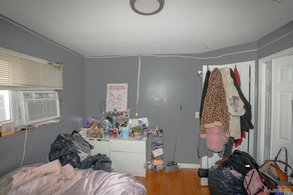 16821 East 8 Mile Road Eastpointe, MI 48021 - Photo 15 of 31