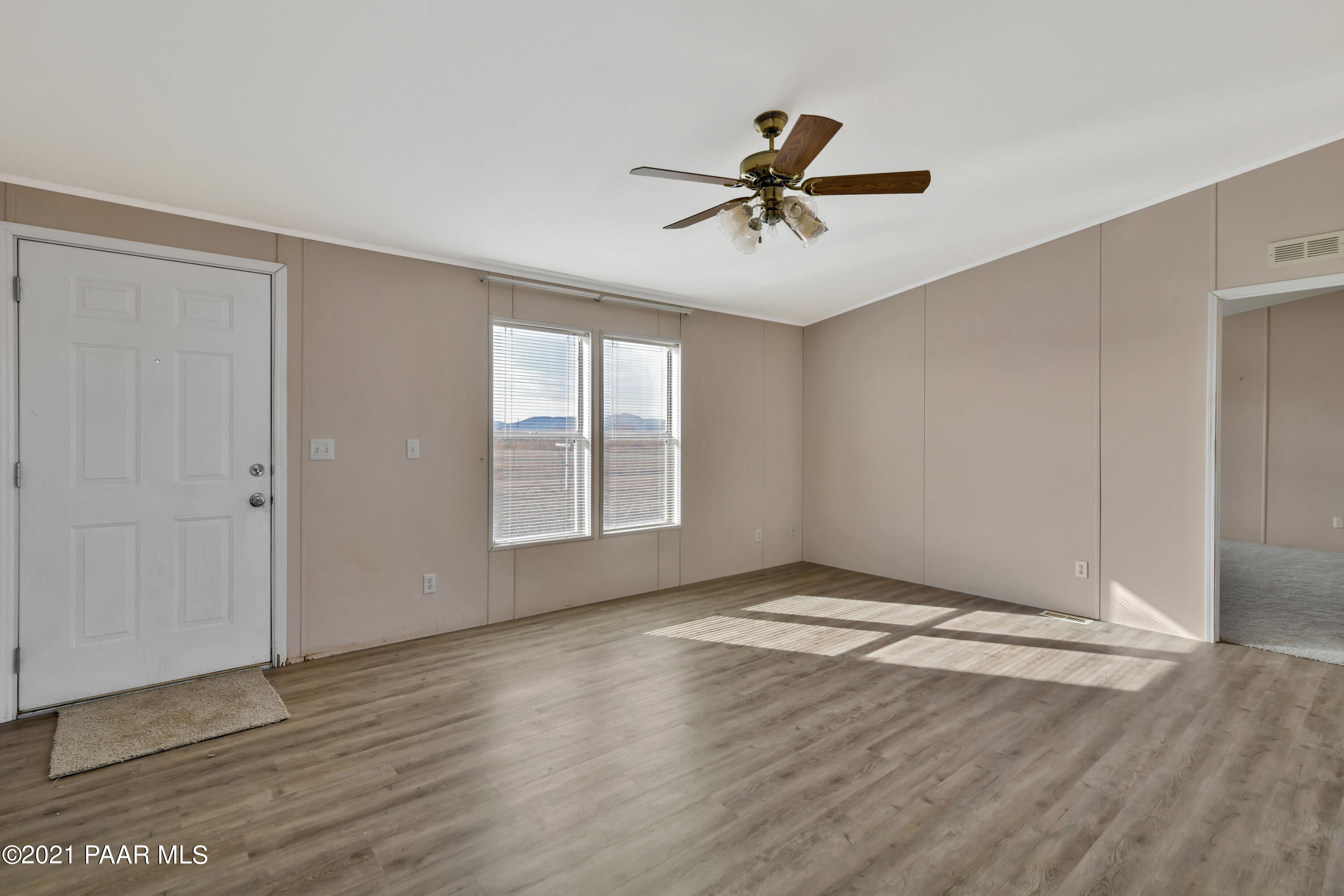 770 Ranch House Road Paulden, AZ 86334 - Photo 8 of 27 DSC_5748