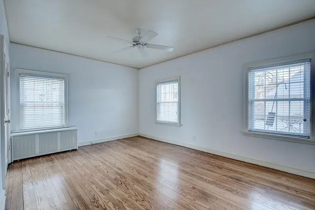 $2,900 | 2225 East Woodstock Place, Milwaukee, WI 53202